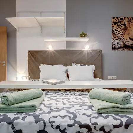 San Stefano 4 Free Parking 2 Brdm 100m Zaimov Park Apartman Szófia